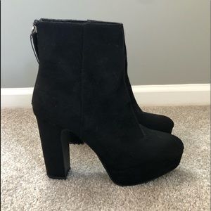 Forever 21, Suede Heel Booties, Size 6 Women’s.